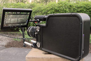 Illustration for article titled This Hacked-Together 2k Cinema Camera Has a Mac Mini Brain